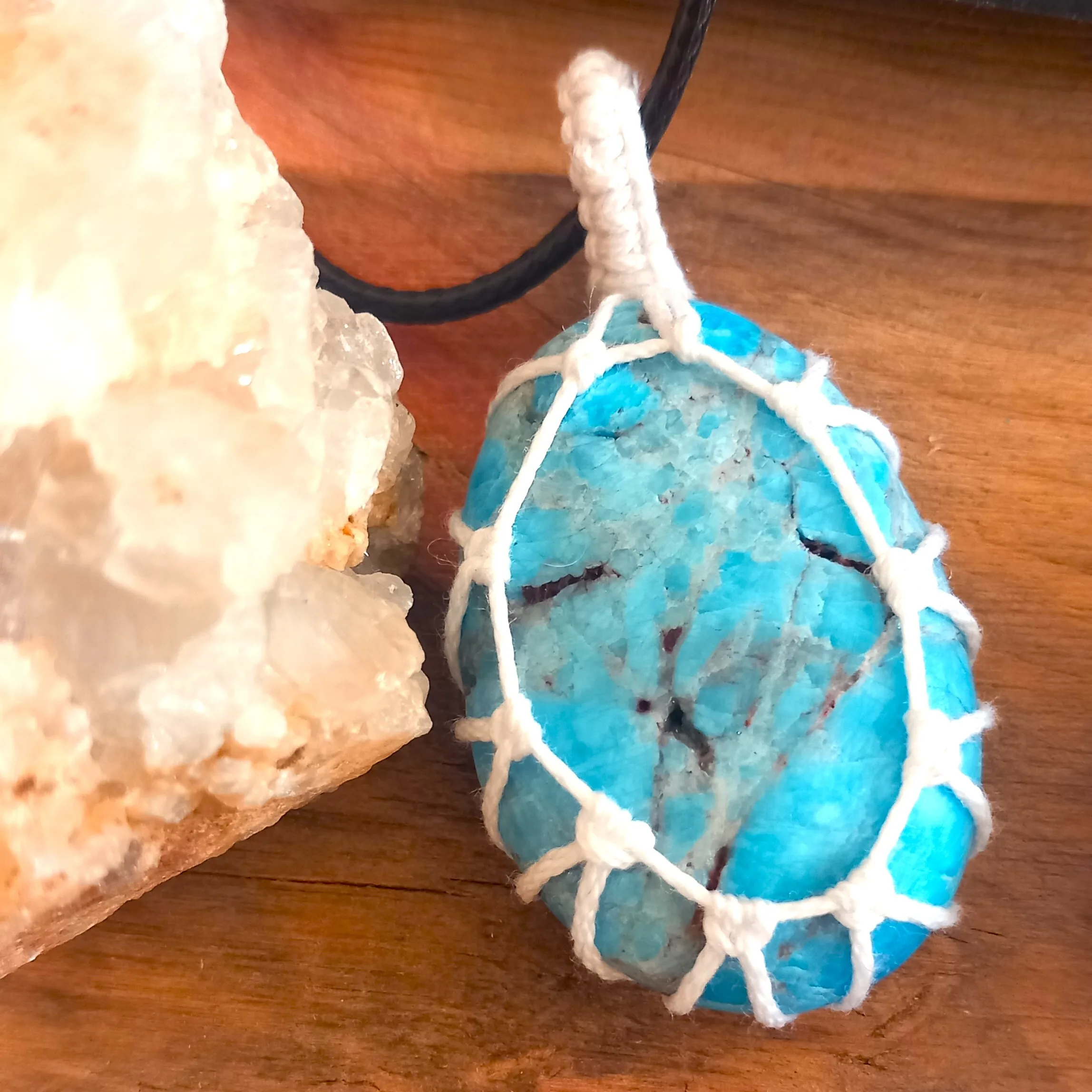 Lame-agit-pendentif-apatite
