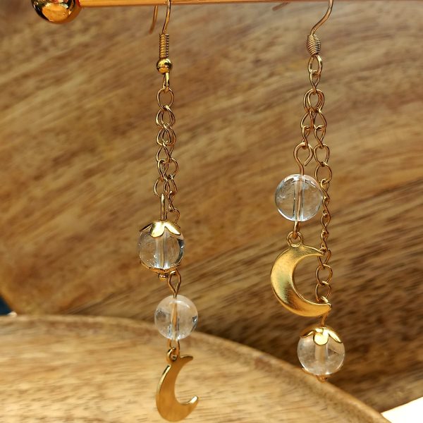 Boucles d’oreilles en cristal de roche et croissant de lune doré
