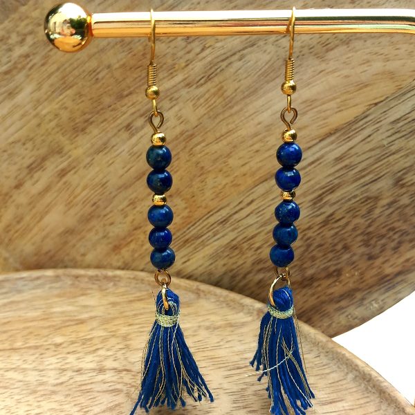 Boucles d’oreilles lapis-lazuli pompon doré