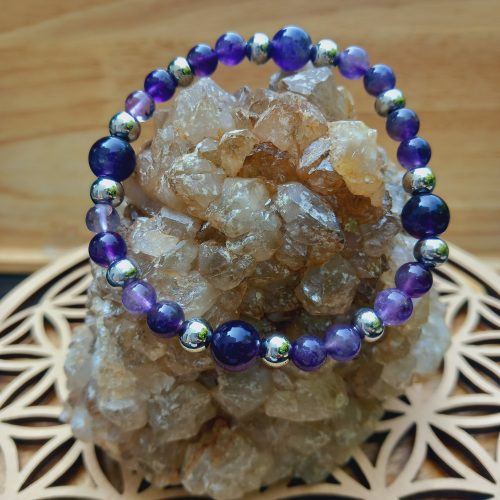 bracelet en pierre naturelle fait main en améthyste